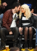 At_Lakers_vs_Oklahoma_City_Thunder_-_March_29_-_Christina_Aguilera_Daily_032.jpg