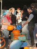 At_Mr__Bones_Pumpkin_Patch_In_West_Hollywood_With_Max_And_Matt_-_October_14_-_Christina_Aguilera_Daily_0016.jpg