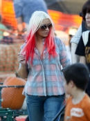At_Mr__Bones_Pumpkin_Patch_In_West_Hollywood_With_Max_And_Matt_-_October_14_-_Christina_Aguilera_Daily_0250.jpg