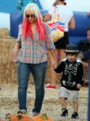 Filename=At_Mr__Bones_Pumpkin_Patch_In_West_Hollywood_With_Max_And_Matt_-_October_14_-_Christina_Aguilera_Daily_0296.jpg
Filesize=1412KiB
Dimensions=1776x2664
Date added=May 03, 2023 At_Mr__Bones_Pumpkin_Patch_In_West_Hollywood_With_Max_And_Matt_-_October_14_-_Christina_Aguilera_Daily_0296.jpg