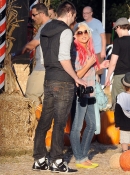 At_Mr__Bones_Pumpkin_Patch_In_West_Hollywood_With_Max_And_Matt_-_October_14_-_Christina_Aguilera_Daily_0318.jpg