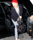 At_Osteria_Mozza_In_Beverly_Hills_With_Jordan_-_January_25_-_Christina_Aguilera_Daily_002.jpg