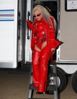 Backstage_Christina_Aguilera_LA_Pride_2022_-_Xtina_Daily_006.jpg