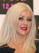 Burlesque_Press_Conference_In_Tokyo2C_Japan_-_December_6__-_Christina_Aguilera_Daily_001~0.jpg