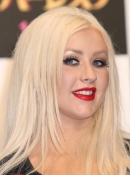 Burlesque_Press_Conference_In_Tokyo2C_Japan_-_December_6__-_Christina_Aguilera_Daily_006~0.jpg