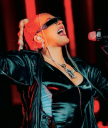 CA_-_Santiago_Show_in_Chile_-_Feb_26_-_Christina_Aguilera_Daily_1.jpeg