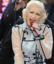 CBS__The_Early_Show_-_June_9_-_Christina_Aguilera_Daily_00005.jpg