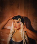 CHRISTINA-AGUILERA.jpg