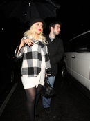 Celebrating_Her_27th_Birthday_With_Jordan_-_December_18_-__Christina_Aguilera_Daily_12.jpg