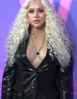 Christina_Aguilera_-_Billboard_Women_In_Music_-_Xtina_Daily_0028.jpg