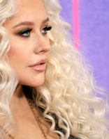 Christina_Aguilera_-_Billboard_Women_In_Music_-_Xtina_Daily_0030.jpg