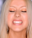 Christina_Aguilera_-_I_Turn_To_You_HD_150.jpg