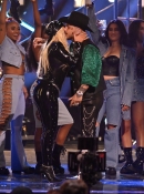 Christina_Aguilera_-_Latin_Grammys_2022_-_Performance_with_Christian_Nodal_-_XtinaDaily_008.jpg