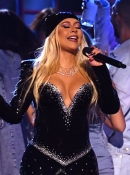 Christina_Aguilera_-_Latin_Grammys_2022_-_Performance_with_Christian_Nodal_-_XtinaDaily_019.jpg