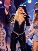 Christina_Aguilera_-_Latin_Grammys_2022_-_Performance_with_Christian_Nodal_-_XtinaDaily_028.jpg