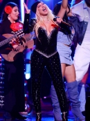 Christina_Aguilera_-_Latin_Grammys_2022_-_Performance_with_Christian_Nodal_-_XtinaDaily_117.jpg