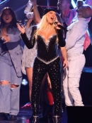 Christina_Aguilera_-_Latin_Grammys_2022_-_Performance_with_Christian_Nodal_-_XtinaDaily_119.jpg