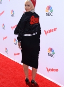 Christina_Aguilera_-_The_Voice_Karaoke_For_Charity_in_West_Hollywood_21_04_2016_37.jpg