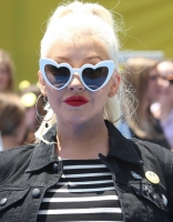 Christina_Aguilera_-__Emoji__Premiere_in_Los_Angeles_on_July_23-31.jpg
