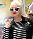 Christina_Aguilera_-__Emoji__Premiere_in_Los_Angeles_on_July_23-42.jpg