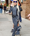 Christina_Aguilera_Daily_-_Xtina_in_NYC_June_23_-_0005.jpg