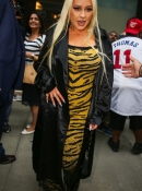 Christina_Aguilera_Daily_-__Spotted_out_in_New_York_City_June_28_2_-_0009.jpg
