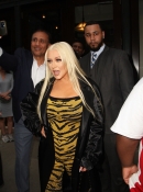 Christina_Aguilera_Daily_-__Spotted_out_in_New_York_City_June_28_2_-_0021.jpg