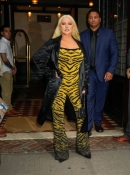 Christina_Aguilera_Daily_-__Spotted_out_in_New_York_City_June_28_2_-_0050.jpg