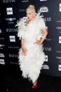 Christina_Aguilera_Harpers_Bazaar_Icons_102992511.png