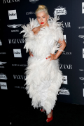 Christina_Aguilera_Harpers_Bazaar_Icons_102992512.png