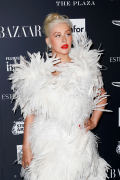 Christina_Aguilera_Harpers_Bazaar_Icons_102992515.png