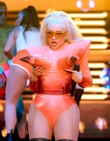 Christina_Aguilera_LA_Pride_2022_-_Xtina_Daily_006.jpg