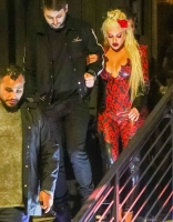 Christina_Aguilera_Late_Birthday_Party_0009.jpg