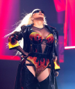 Christina_Aguilera_O2_ARENA_-_XtinaDaily_101.jpg