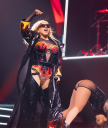 Christina_Aguilera_O2_ARENA_-_XtinaDaily_106.jpg
