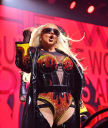 Christina_Aguilera_O2_ARENA_-_XtinaDaily_178.jpg