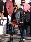 Christina_Aguilera_The_Jimmy_Kimmel_Live_October_16_-_Xtina_Daily_-_XtinaHQ_054__jpeg.jpg