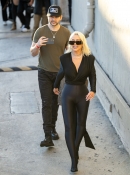 Christina_Aguilera_The_Jimmy_Kimmel_Live_October_16_-_Xtina_Daily_-_XtinaHQ_103__jpeg.jpg