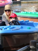Christina_Aguilera_and_Jordan_Bratman_celebrate_their_son_Max_s_birthday_at_Legoland_in_Carlsbad_-_January_12_-_Christina_Aguilera_Daily_011.jpg