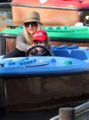 Christina_Aguilera_and_Jordan_Bratman_celebrate_their_son_Max_s_birthday_at_Legoland_in_Carlsbad_-_January_12_-_Christina_Aguilera_Daily_013.jpg