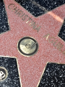 Christina_Aguilera_is_honored_with_a_Star_on_the_Hollywood_Walk_of_Fame_-_November_15_-_Christina_Aguilera_Daily_00038.jpg