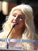 Christina_Aguilera_is_honored_with_a_Star_on_the_Hollywood_Walk_of_Fame_-_November_15_-_Christina_Aguilera_Daily_00115.jpg