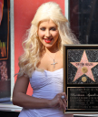 Christina_Aguilera_is_honored_with_a_Star_on_the_Hollywood_Walk_of_Fame_-_November_15_-_Christina_Aguilera_Daily_00129.jpg