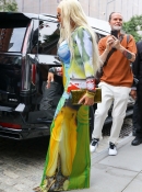 Christina_Aguilera_spotted_out_in_SoHo2C_New_York_0043.jpg