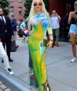 Christina_Aguilera_spotted_out_in_SoHo2C_New_York_009.jpg
