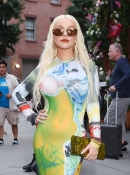 Filename=Christina_Aguilera_spotted_out_in_SoHo2C_New_York__00006.jpg
Filesize=1431KiB
Dimensions=1821x2048
Date added=Sep 11, 2023 Christina_Aguilera_spotted_out_in_SoHo2C_New_York__00006.jpg
