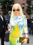 Filename=Christina_Aguilera_spotted_out_in_SoHo2C_New_York__00024.jpg
Filesize=1060KiB
Dimensions=1363x2048
Date added=Sep 11, 2023 Christina_Aguilera_spotted_out_in_SoHo2C_New_York__00024.jpg