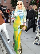 Filename=Christina_Aguilera_spotted_out_in_SoHo2C_New_York__00031.jpg
Filesize=1192KiB
Dimensions=1363x2048
Date added=Sep 11, 2023 Christina_Aguilera_spotted_out_in_SoHo2C_New_York__00031.jpg
