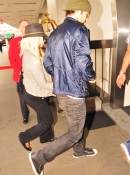 Christina_and_Matt_Depart_Lax_Airport_-_June_14_-_Christina_Aguilera_Daily_007.jpg