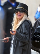 Filename=Christina_and_Matt_at_LAX_-_January_29_-_Christina_Aguilera_Daily_021.jpg
Filesize=383KiB
Dimensions=874x1088
Date added=Apr 13, 2023 Christina_and_Matt_at_LAX_-_January_29_-_Christina_Aguilera_Daily_021.jpg